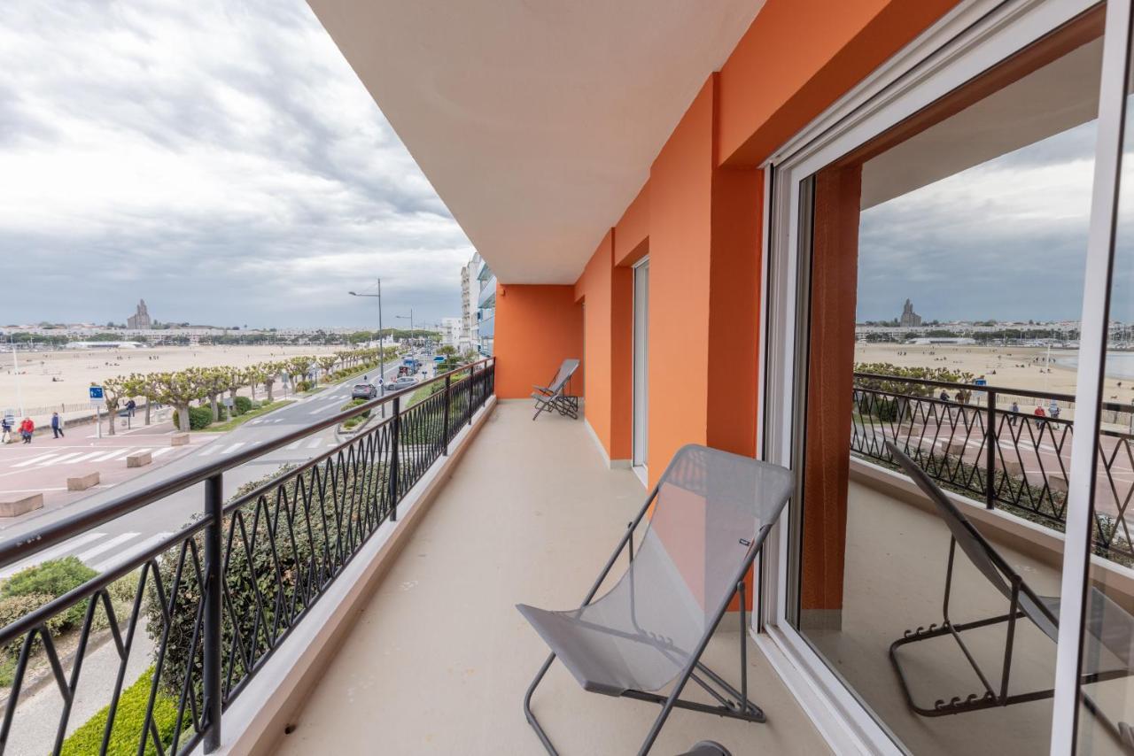 La Perriniere Appartement Face Mer Роаян Екстериор снимка
