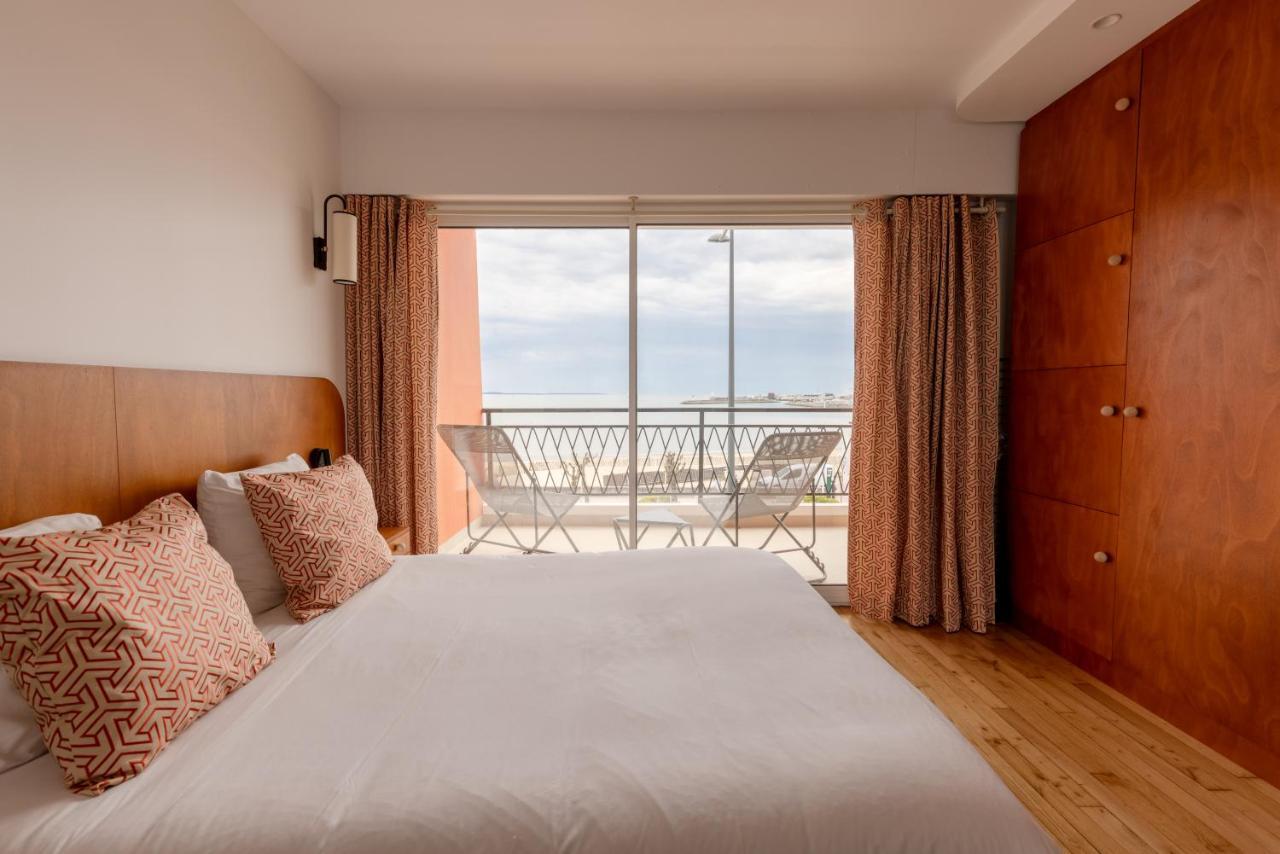 La Perriniere Appartement Face Mer Роаян Екстериор снимка